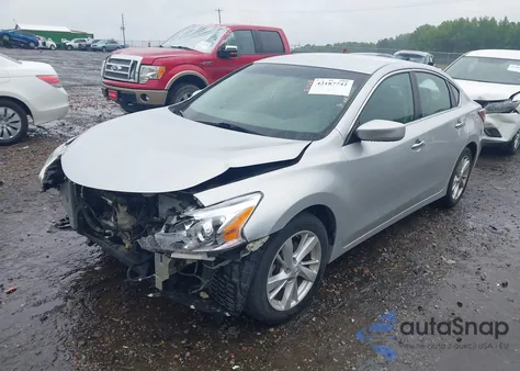 2014 Nissan Altima 2.5 Sv из США, поврежденный, VIN 1N4AL3AP0EC147326